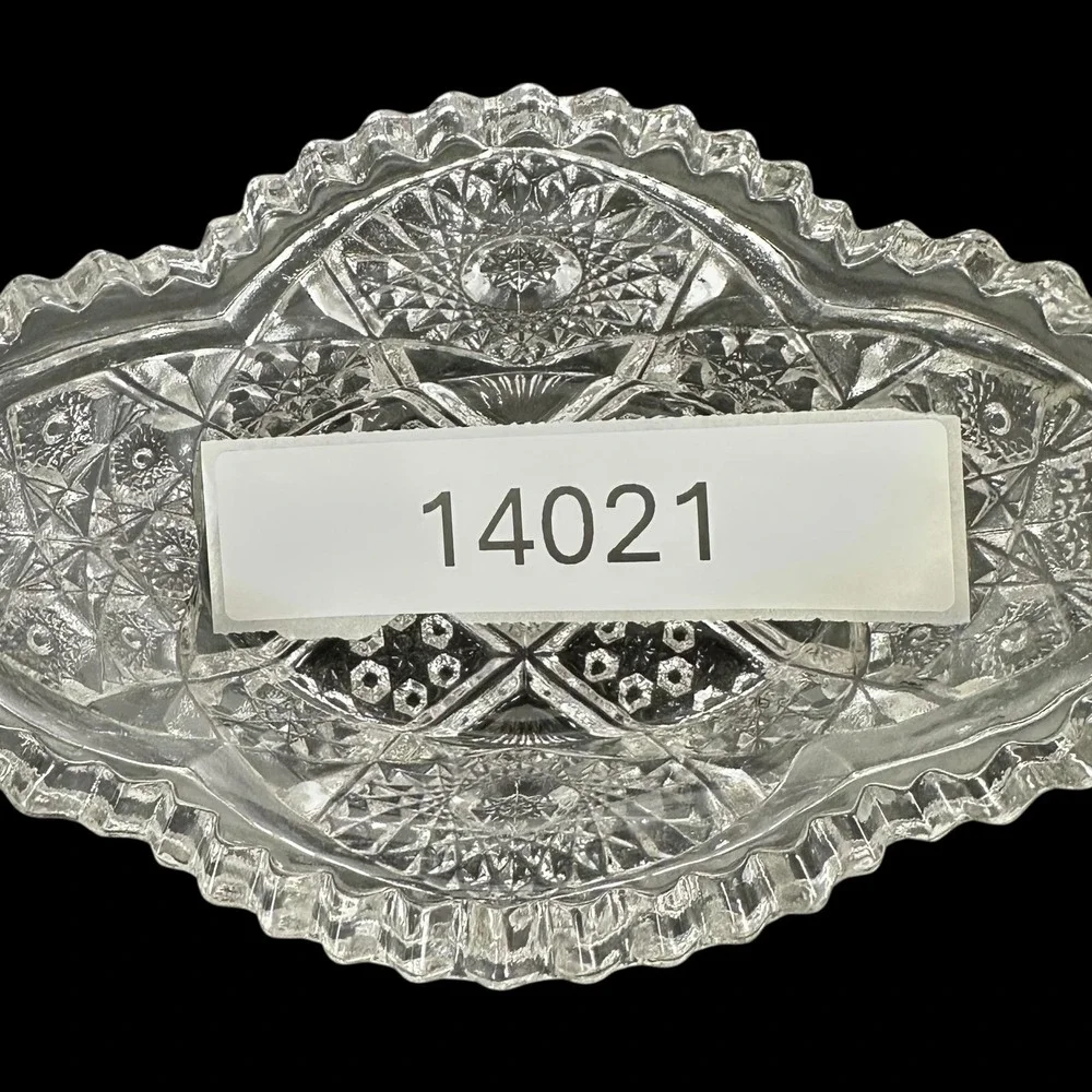 Vintage Imperial Glass Nucut EAPG Oval Nut Dish Sawtooth Pressed Glass‎ 6.5
